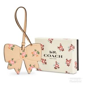 Coach Beechwood Bow Charm Purse